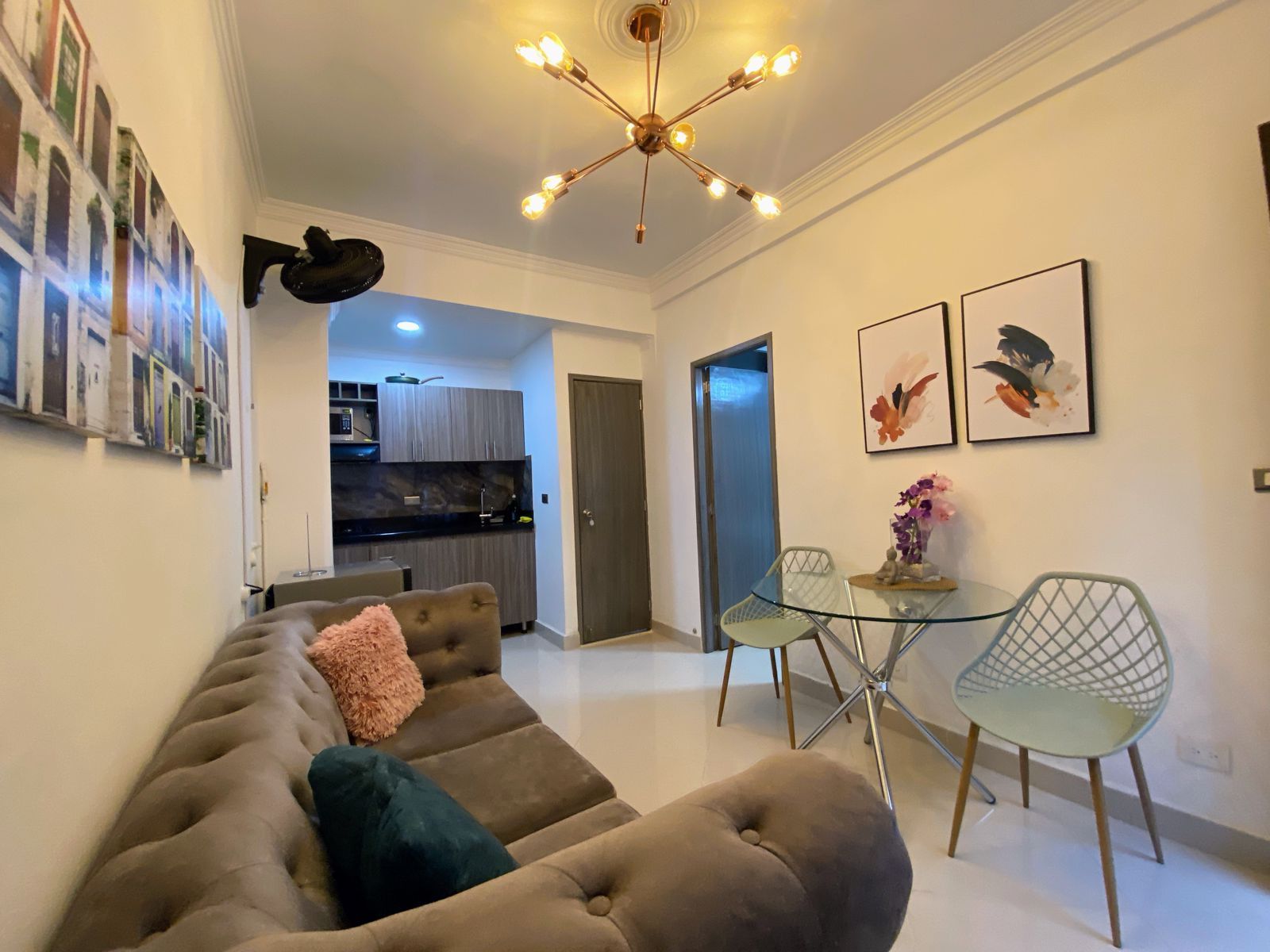 Apartaestudio en arriendo Antioquia Medellín Lorena 40 m2 Habitaciones 1 Baños 1 Garajes 0 Precio $2000000