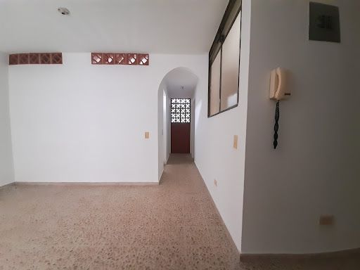 Apartamento en arriendo Antioquia Sabaneta Betania 80 m2 Habitaciones 3 Baños 2 Garajes 0 Precio $1700000