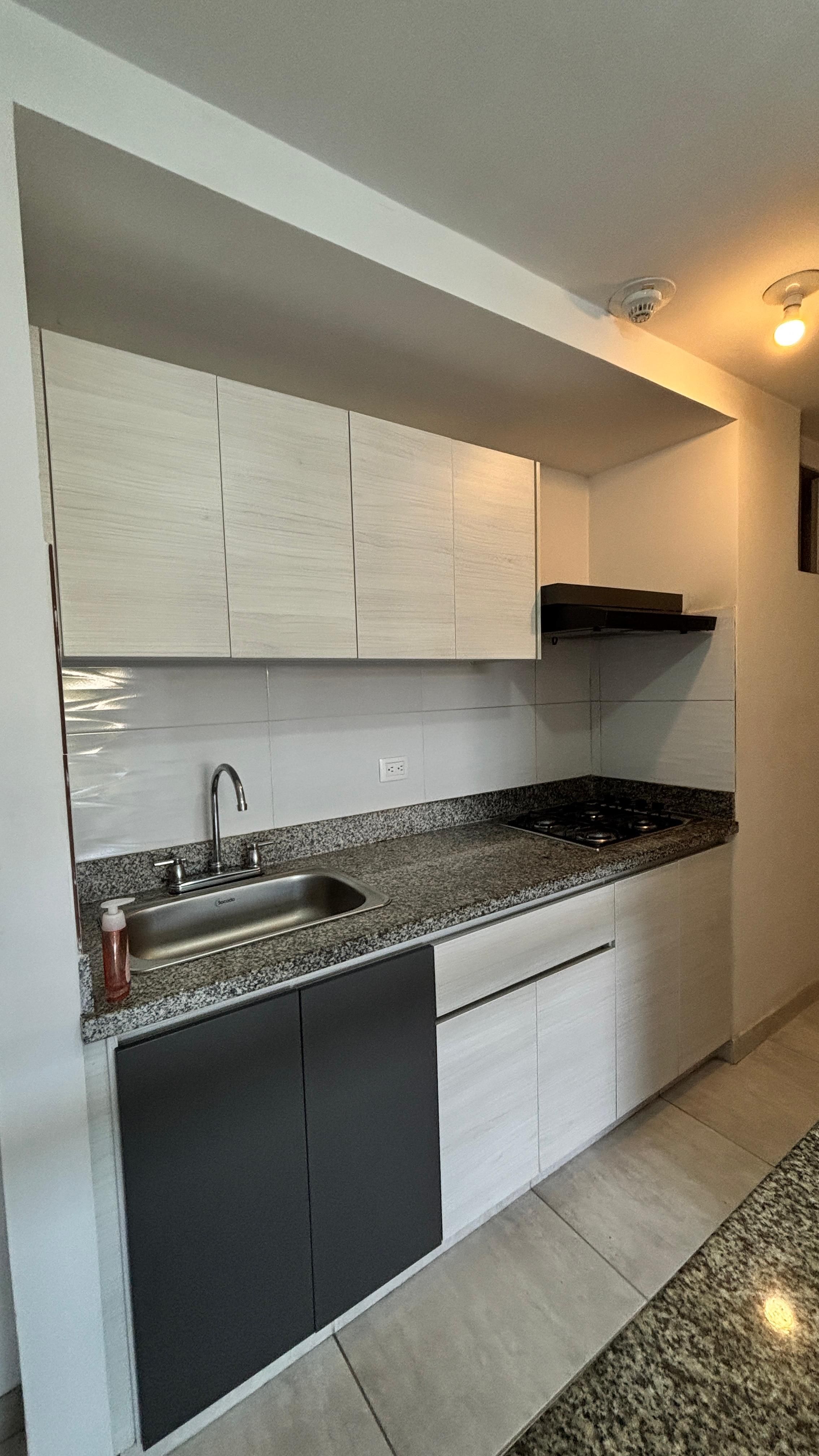 Apartamento en arriendo Risaralda Pereira Cr Tisu 65 m2 Habitaciones 3 Baños 2 Garajes 1 Precio $2550000