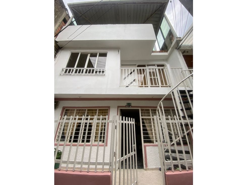 Casa en venta Valle Del Cauca Cali Mojica 273 m2 Habitaciones 6 Baños 2 Garajes 0 Precio $300000000