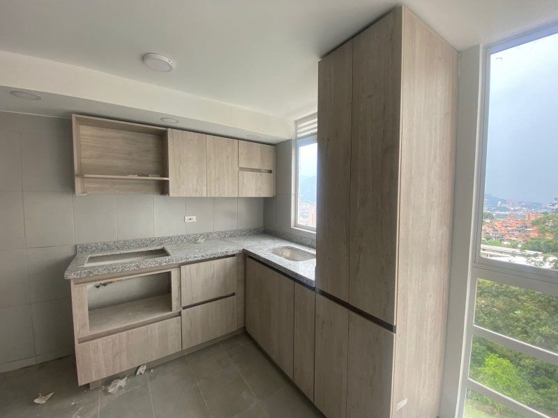 Apartamento en arriendo Antioquia Sabaneta Loma Del Barro 51 m2 Habitaciones 3 Baños 2 Garajes 0 Precio $1800000