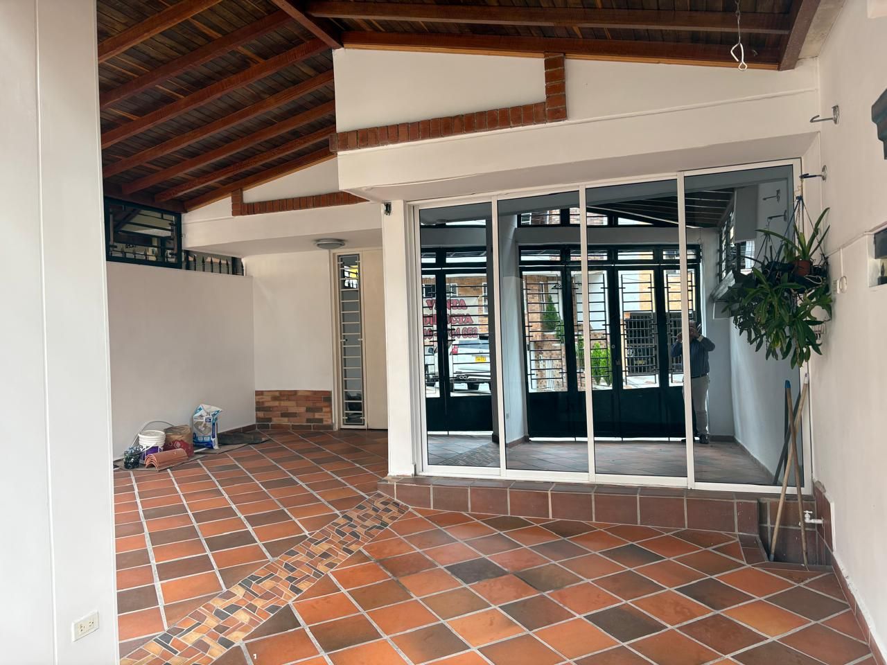 Casa en arriendo Santander Bucaramanga La Floresta 330 m2 Habitaciones 3 Baños 2 Garajes 1 Precio $3400000