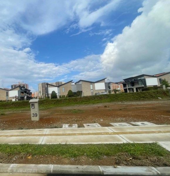 Lote en venta Antioquia Rionegro San Antonio 90 m2 Habitaciones 0 Baños 0 Garajes 0 Precio $370000000