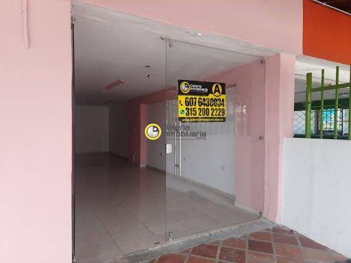 Local en arriendo Santander Bucaramanga La Aurora 70 m2 Habitaciones 0 Baños 1 Garajes 0 Precio $2650000