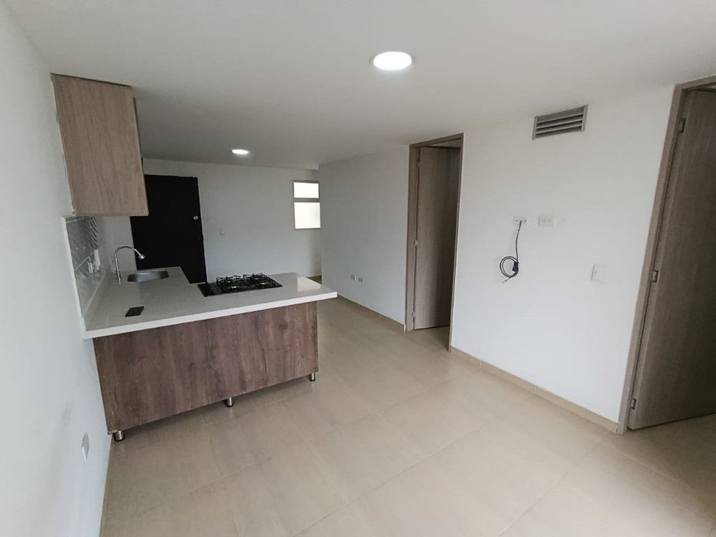Apartamento en arriendo Antioquia Itagüí Asturias 68 m2 Habitaciones 2 Baños 2 Garajes 0 Precio $1800000