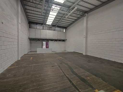 Bodega en arriendo Antioquia Bello La Cabaña 300 m2 Habitaciones 0 Baños 1 Garajes 0 Precio $10500000