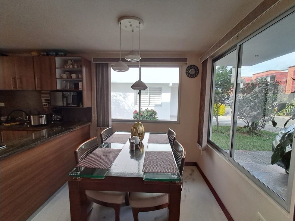 Casa en venta Risaralda Pereira Pereira 77 m2 Habitaciones 4 Baños 2 Garajes 1 Precio $430000000
