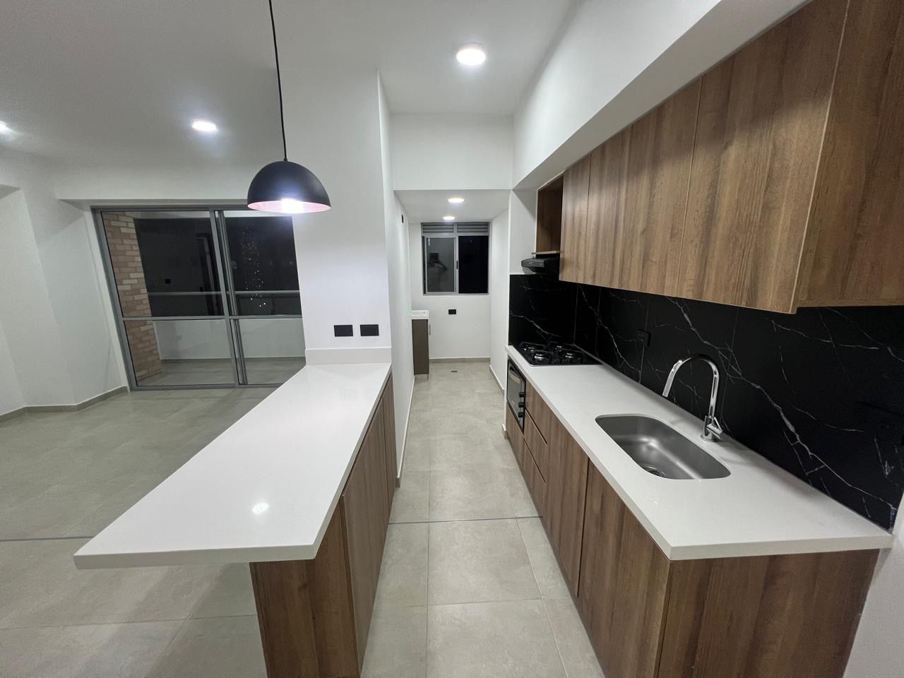 Apartamento en venta Antioquia Bello Zona Industrial 1 83 m2 Habitaciones 3 Baños 2 Garajes 1 Precio $535000000