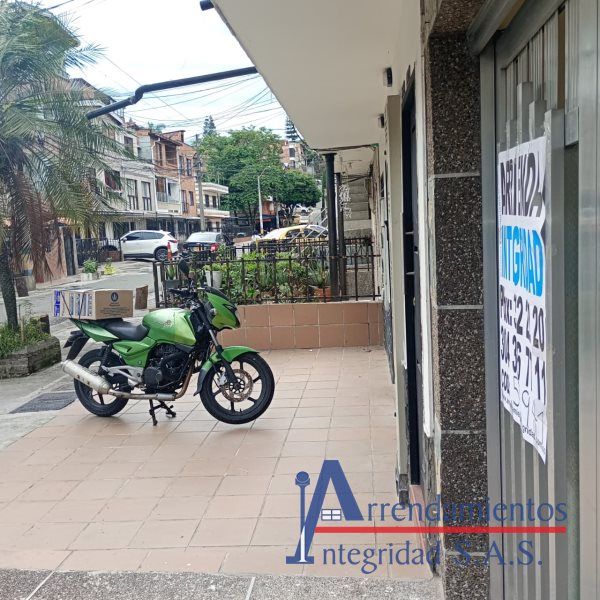 Apartaestudio en arriendo Antioquia Medellín Las Playas 45 m2 Habitaciones 1 Baños 1 Garajes 0 Precio $1300000
