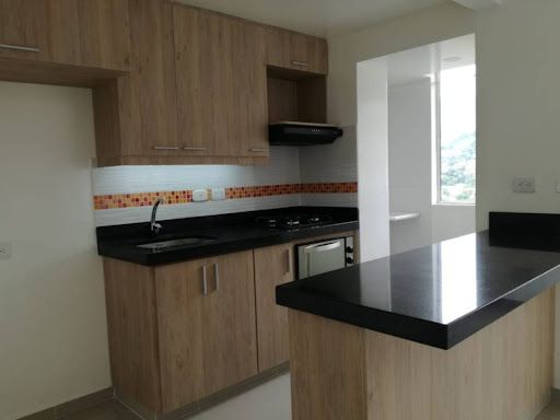 Apartamento en arriendo Antioquia Medellín San German 70 m2 Habitaciones 3 Baños 2 Garajes 1 Precio $2800000
