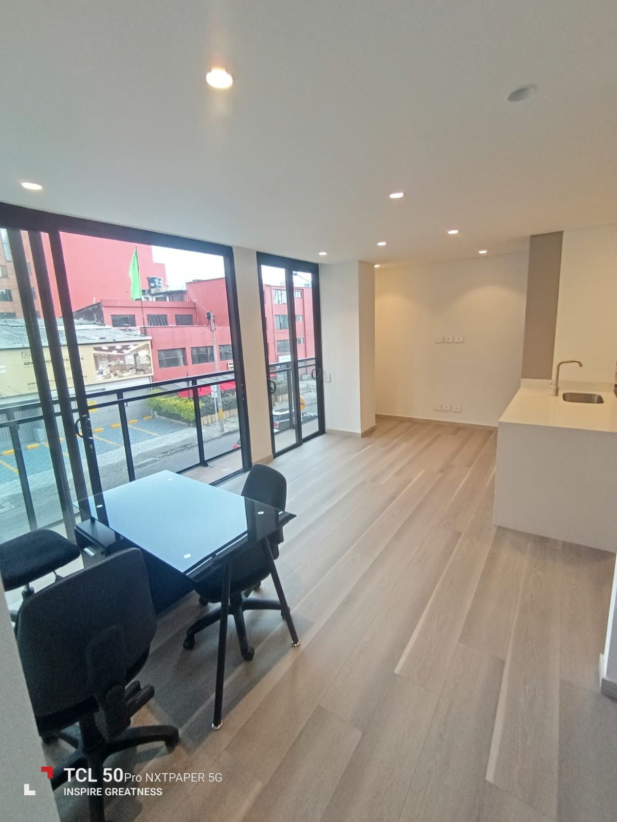 Apartamento en venta Cundinamarca Bogotá Antiguo Country 72 m2 Habitaciones 2 Baños 3 Garajes 2 Precio $1400000000