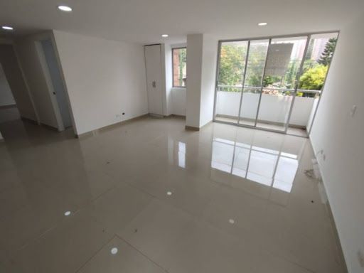 Apartamento en arriendo Antioquia Itagüí Comuna 2 80 m2 Habitaciones 2 Baños 2 Garajes 1 Precio $2500000