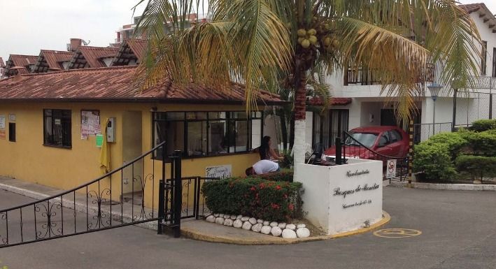 Casa en venta Meta Villavicencio Cr Bosques De Morelia 110 m2 Habitaciones 4 Baños 4 Garajes 1 Precio $350000000