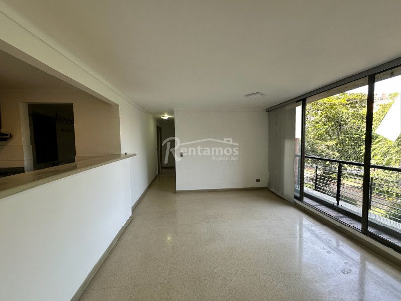 Apartamento en arriendo Antioquia Envigado Villa Grande 85 m2 Habitaciones 3 Baños 2 Garajes 1 Precio $3600000