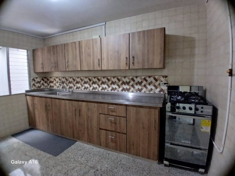 Casa en arriendo Antioquia Medellín La America 120 m2 Habitaciones 4 Baños 2 Garajes 1 Precio $3500000