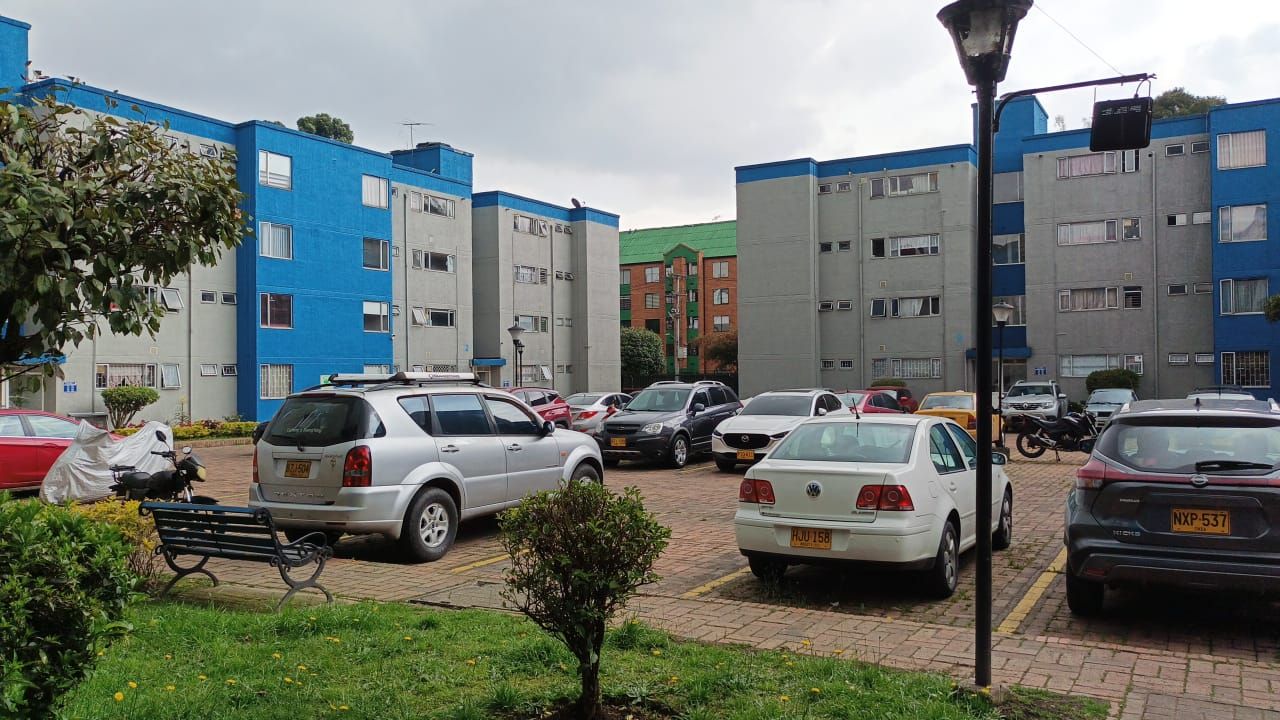 Apartamento en arriendo Cundinamarca Bogotá Ub El Cortijo 60 m2 Habitaciones 3 Baños 1 Garajes 1 Precio $1700000