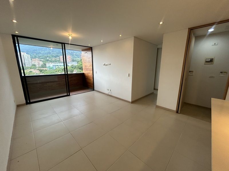 Apartamento en arriendo Antioquia Envigado La Pradera 77 m2 Habitaciones 2 Baños 2 Garajes 2 Precio $3800000