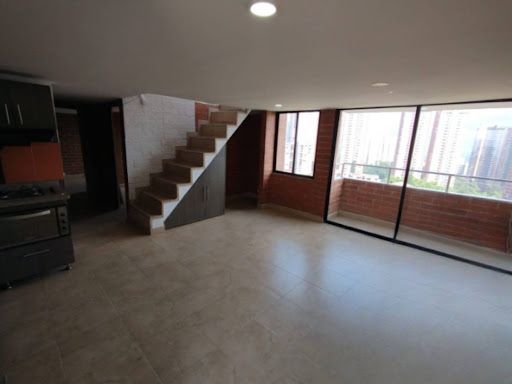 Apartamento en arriendo Antioquia Itagüí Comuna 2 84 m2 Habitaciones 2 Baños 2 Garajes 1 Precio $2600000
