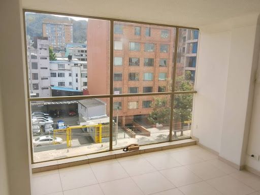 Oficina en arriendo Cundinamarca Bogotá Lago Gaitan 15 m2 Habitaciones 0 Baños 1 Garajes 1 Precio $1269000