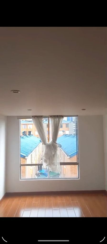 Apartamento en venta Cundinamarca Bogotá Ub Castilla Real 39 m2 Habitaciones 2 Baños 1 Garajes 0 Precio $230000000