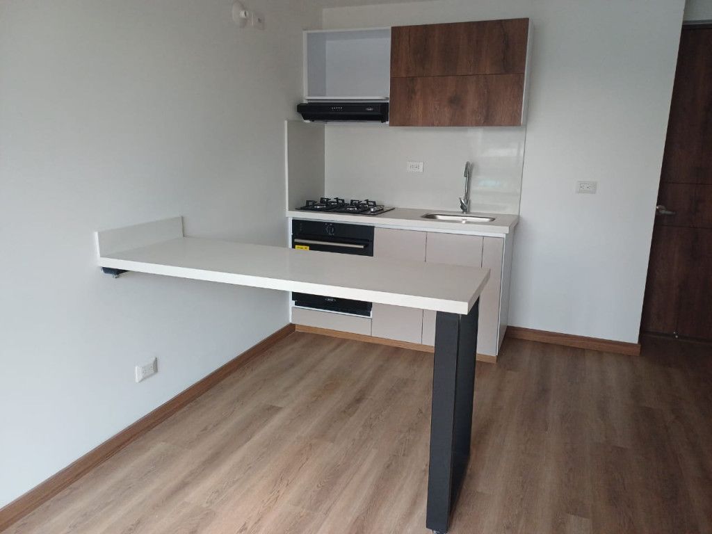 Apartamento en arriendo Cundinamarca Bogotá Carlos Lleras Restrepo Manzana C 42 m2 Habitaciones 2 Baños 2 Garajes 1 Precio $2300000