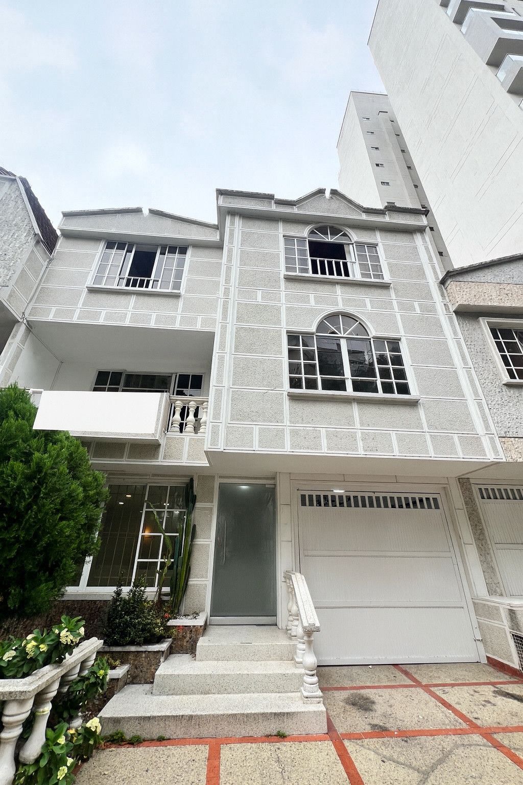 Casa en venta Santander Floridablanca Conjunto La Peninsula I Etapa 259 m2 Habitaciones 4 Baños 4 Garajes 1 Precio $800000000