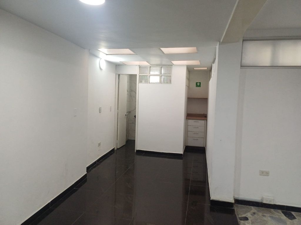 Local en arriendo Cundinamarca Bogotá Los Andes 70 m2 Habitaciones 0 Baños 1 Garajes 1 Precio $1500000