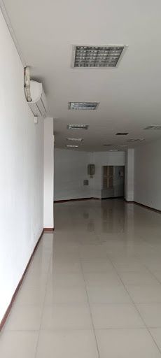 Local en arriendo Risaralda Pereira Los Rosales 103 m2 Habitaciones 0 Baños 2 Garajes 0 Precio $8500000