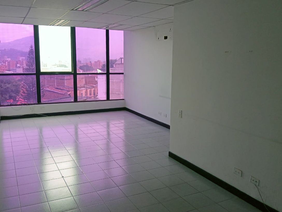 Oficina en arriendo Antioquia Medellín Lorena 39 m2 Habitaciones 0 Baños 1 Garajes 1 Precio $2500000