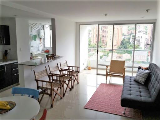Apartaestudio en arriendo Antioquia Medellín Los Balsos No2 56 m2 Habitaciones 1 Baños 2 Garajes 1 Precio $3300000