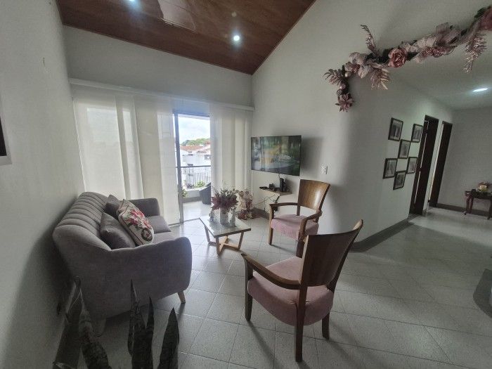 Apartamento en venta Valle Del Cauca Cali Ciudad Capri 85 m2 Habitaciones 3 Baños 2 Garajes 2 Precio $327000000