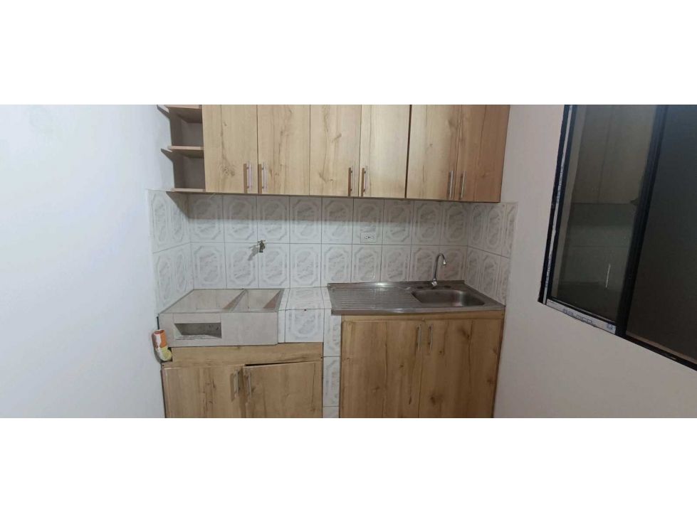 Apartamento en arriendo Antioquia Medellín Bombona No1 30 m2 Habitaciones 2 Baños 1 Garajes 0 Precio $800000