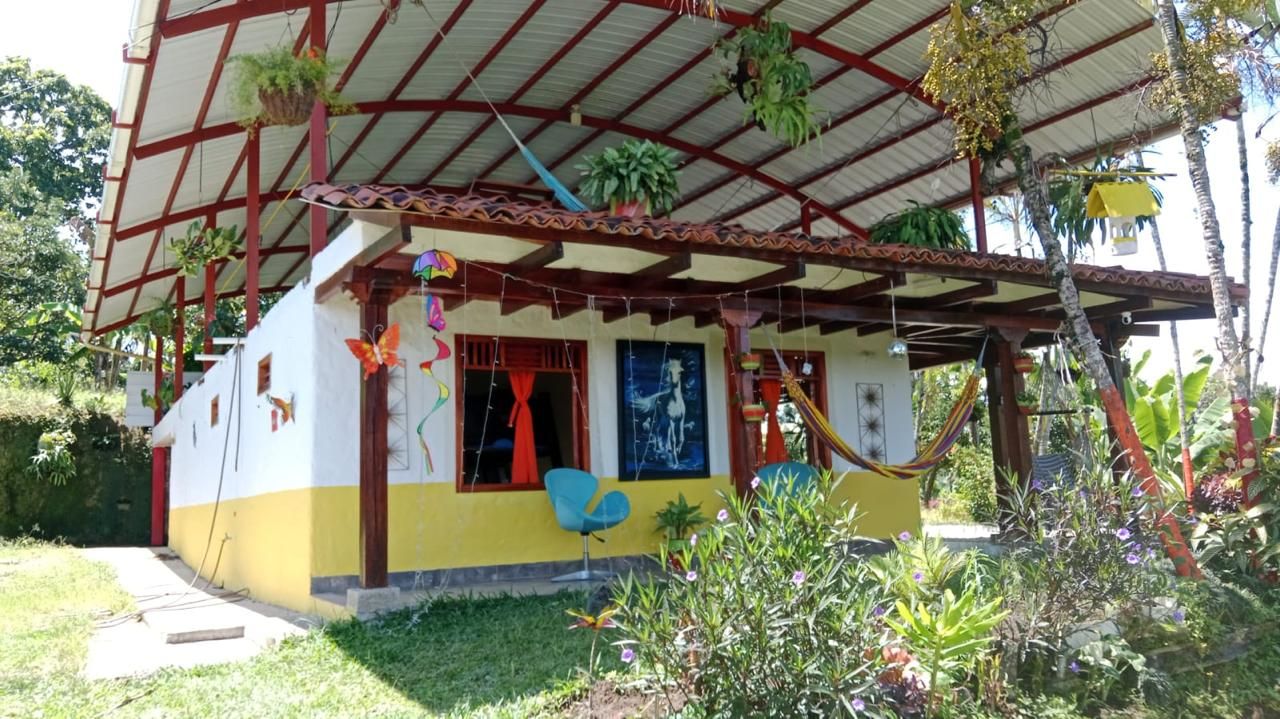 Finca en venta Quindío Montenegro Montenegro 1000 m2 Habitaciones 7 Baños 3 Garajes 6 Precio $869000000