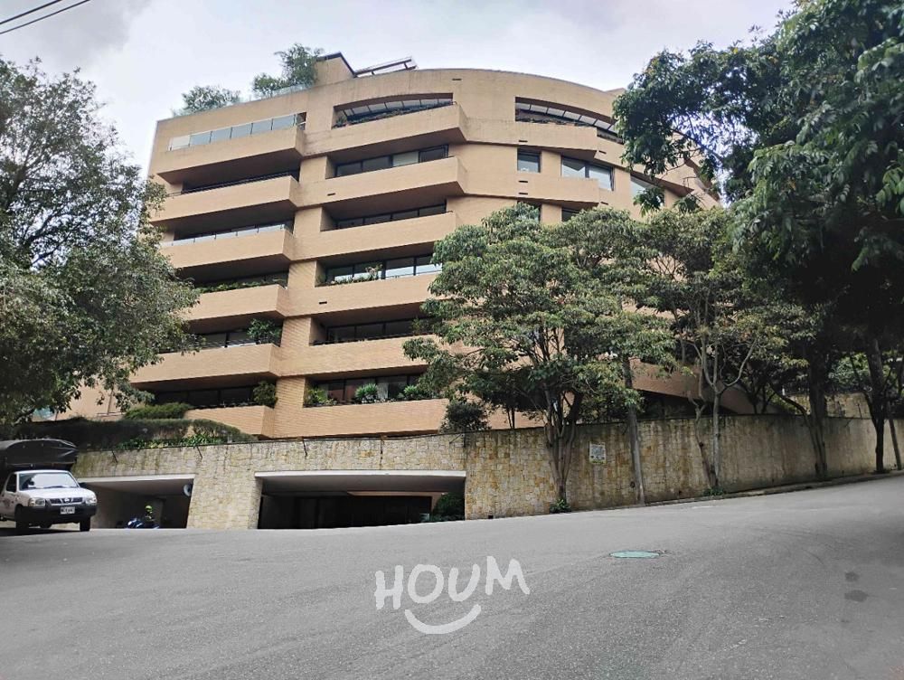 Apartamento en venta Cundinamarca Bogotá Los Rosales 318 m2 Habitaciones 3 Baños 3 Garajes 3 Precio $5280000000