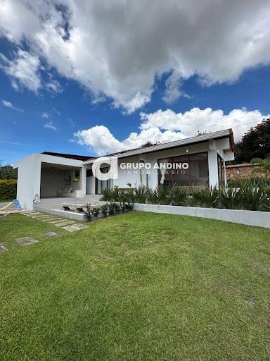 Casa Campestre en venta Santander Bucaramanga Bucaramanga 500 m2 Habitaciones 5 Baños 5 Garajes 1 Precio $1050000000