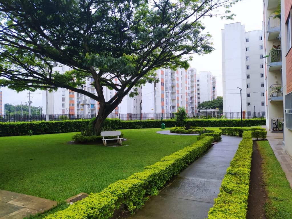 Apartamento en arriendo Valle Del Cauca Jamundí Cr Los Naranjos 60 m2 Habitaciones 2 Baños 2 Garajes 1 Precio $870000