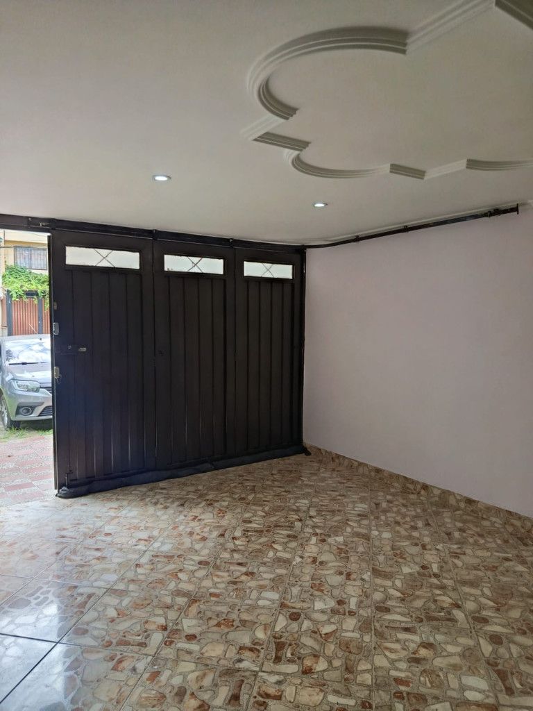 Casa en arriendo Antioquia Medellín Cristo Rey 110 m2 Habitaciones 4 Baños 2 Garajes 3 Precio $4400000