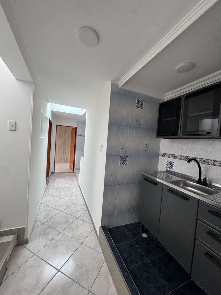 Apartamento en arriendo Cundinamarca Bogotá Laguneta 175 m2 Habitaciones 3 Baños 2 Garajes 0 Precio $2300000