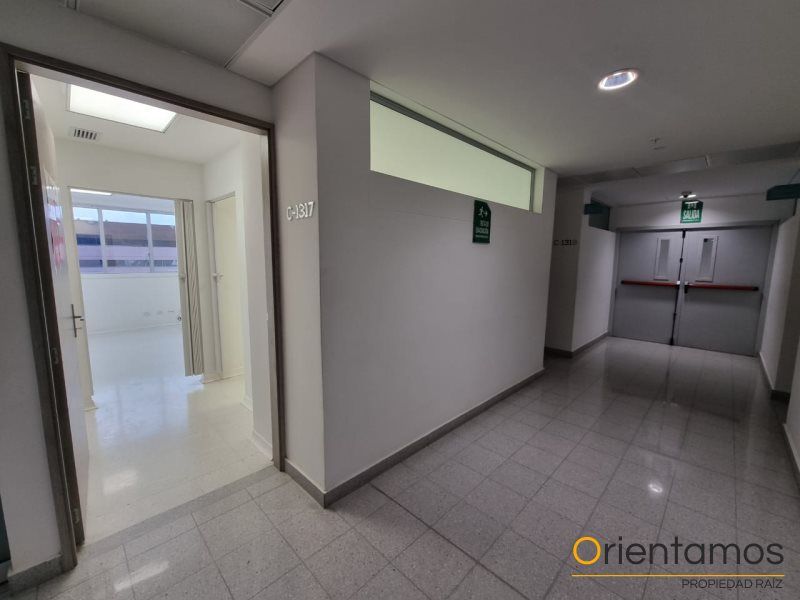 Oficina en arriendo Antioquia Itagüí Centro 356 m2 Habitaciones 0 Baños 1 Garajes 0 Precio $4000000