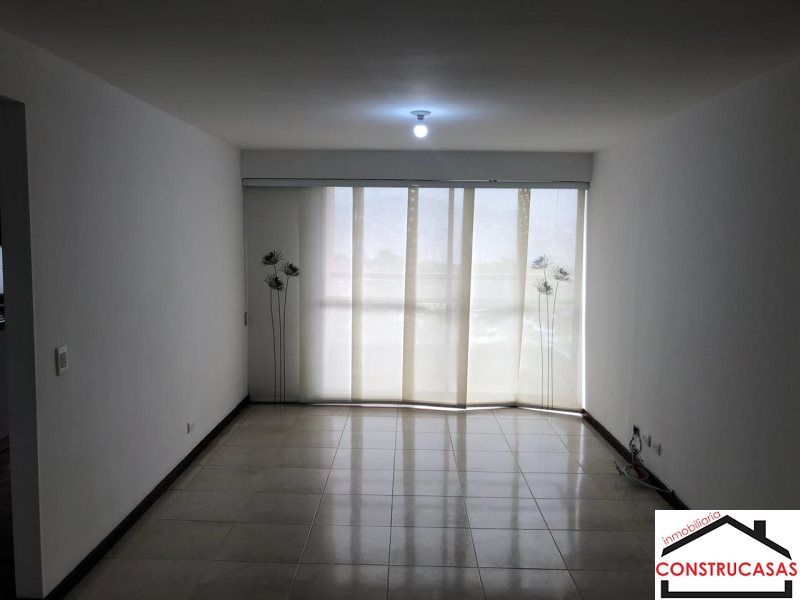 Apartamento en arriendo Antioquia Medellín Nuevos Conquistadores 80 m2 Habitaciones 3 Baños 2 Garajes 1 Precio $3700000