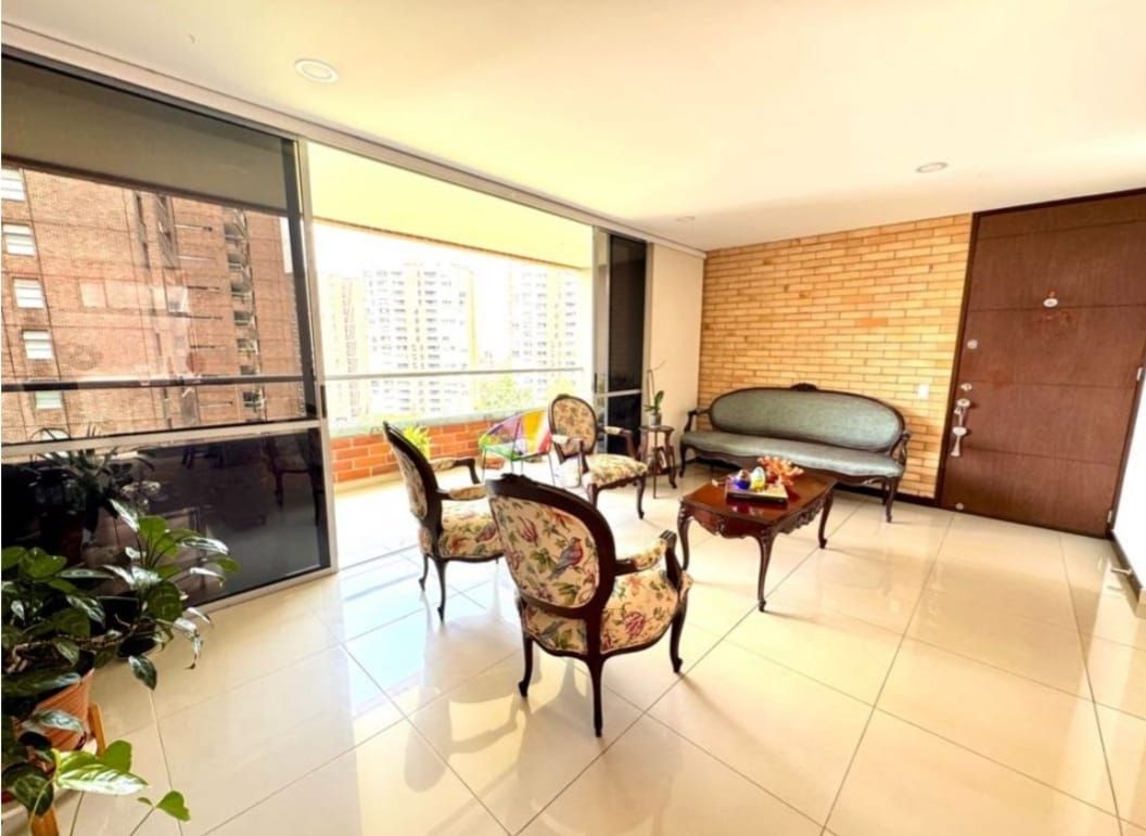 Apartamento en venta Antioquia Envigado El Chocho 107 m2 Habitaciones 3 Baños 3 Garajes 2 Precio $850000000