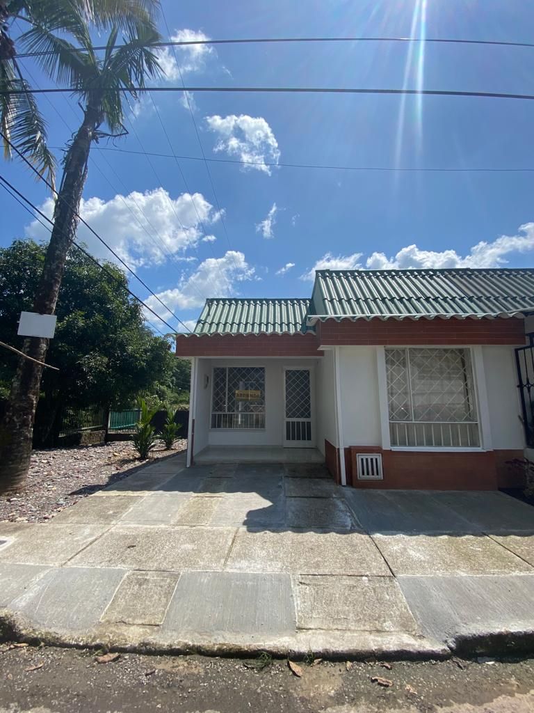 Casa en arriendo Meta Villavicencio Serramonte 60 m2 Habitaciones 3 Baños 2 Garajes 1 Precio $1300000
