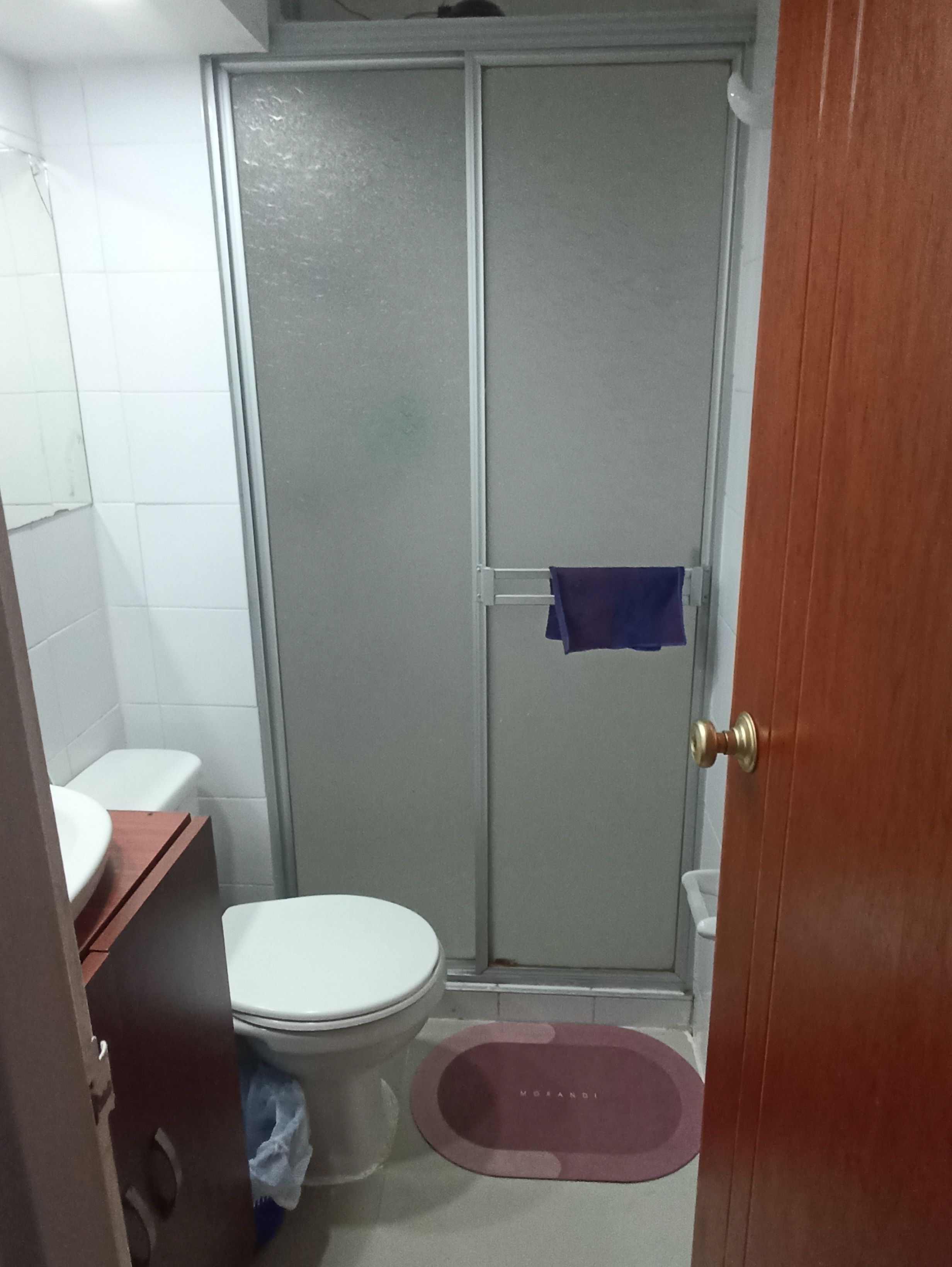 Apartamento en venta Cundinamarca Bogotá Cjr Castilla Reservado 65 m2 Habitaciones 3 Baños 2 Garajes 0 Precio $300000000