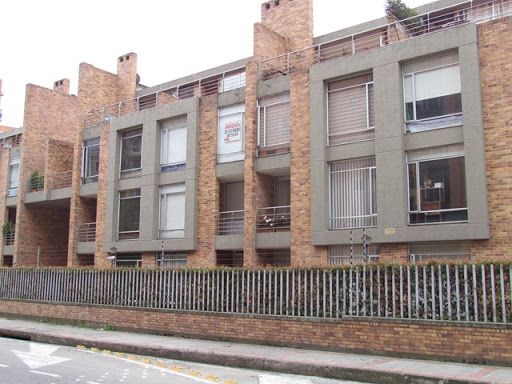 Casa en arriendo o venta Cundinamarca Bogotá María Cristina 149 m2 Habitaciones 4 Baños 4 Garajes 2 Precio venta $1000000000 Precio arriendo $4700000