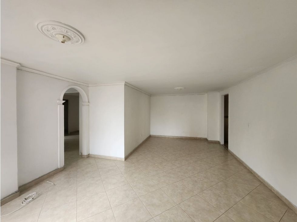 Apartamento en arriendo Antioquia Medellín Lorena 80 m2 Habitaciones 2 Baños 2 Garajes 1 Precio $2700000