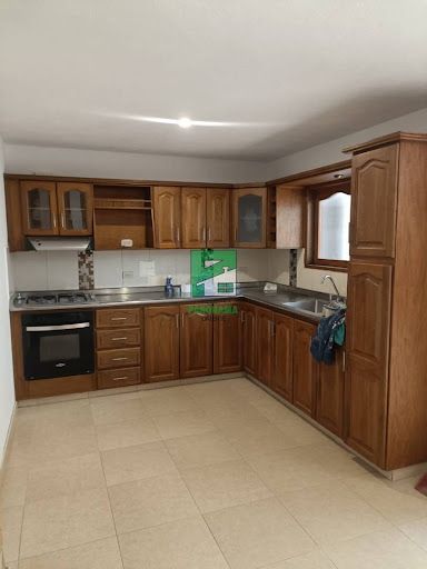 Casa en arriendo Antioquia Rionegro San Antonio 220 m2 Habitaciones 5 Baños 4 Garajes 2 Precio $3600000