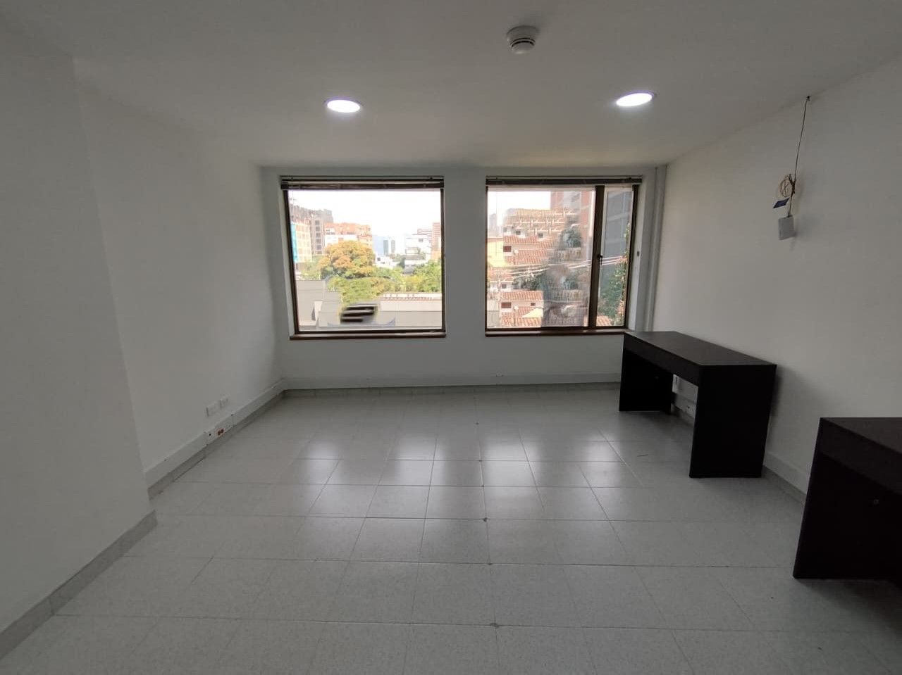 Oficina en arriendo Antioquia Medellín Astorga 38 m2 Habitaciones 0 Baños 1 Garajes 1 Precio $3500000