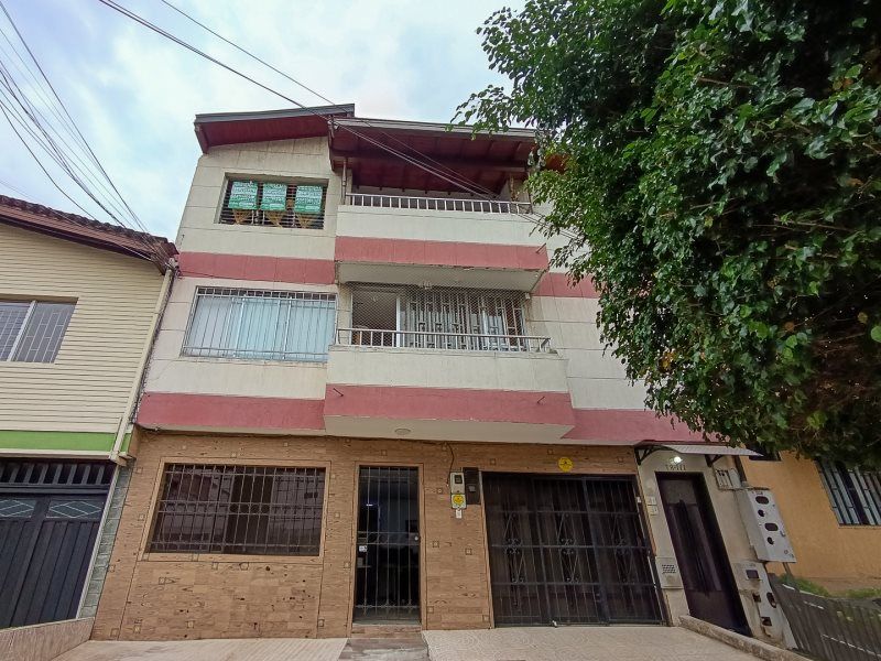 Oficina en arriendo Antioquia Medellín El Nogal- Los Almendros 50 m2 Habitaciones 0 Baños 1 Garajes 0 Precio $3500000