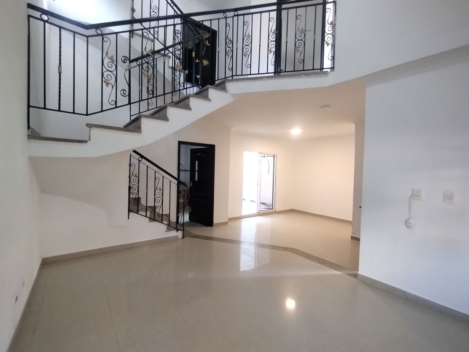 Casa en arriendo Atlántico Barranquilla Quintas De Bellavista 166 m2 Habitaciones 3 Baños 3 Garajes 1 Precio $3300000