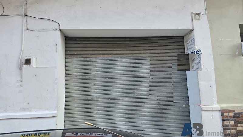 Local en arriendo Antioquia Envigado Trianon 35 m2 Habitaciones 0 Baños 1 Garajes 0 Precio $2000000